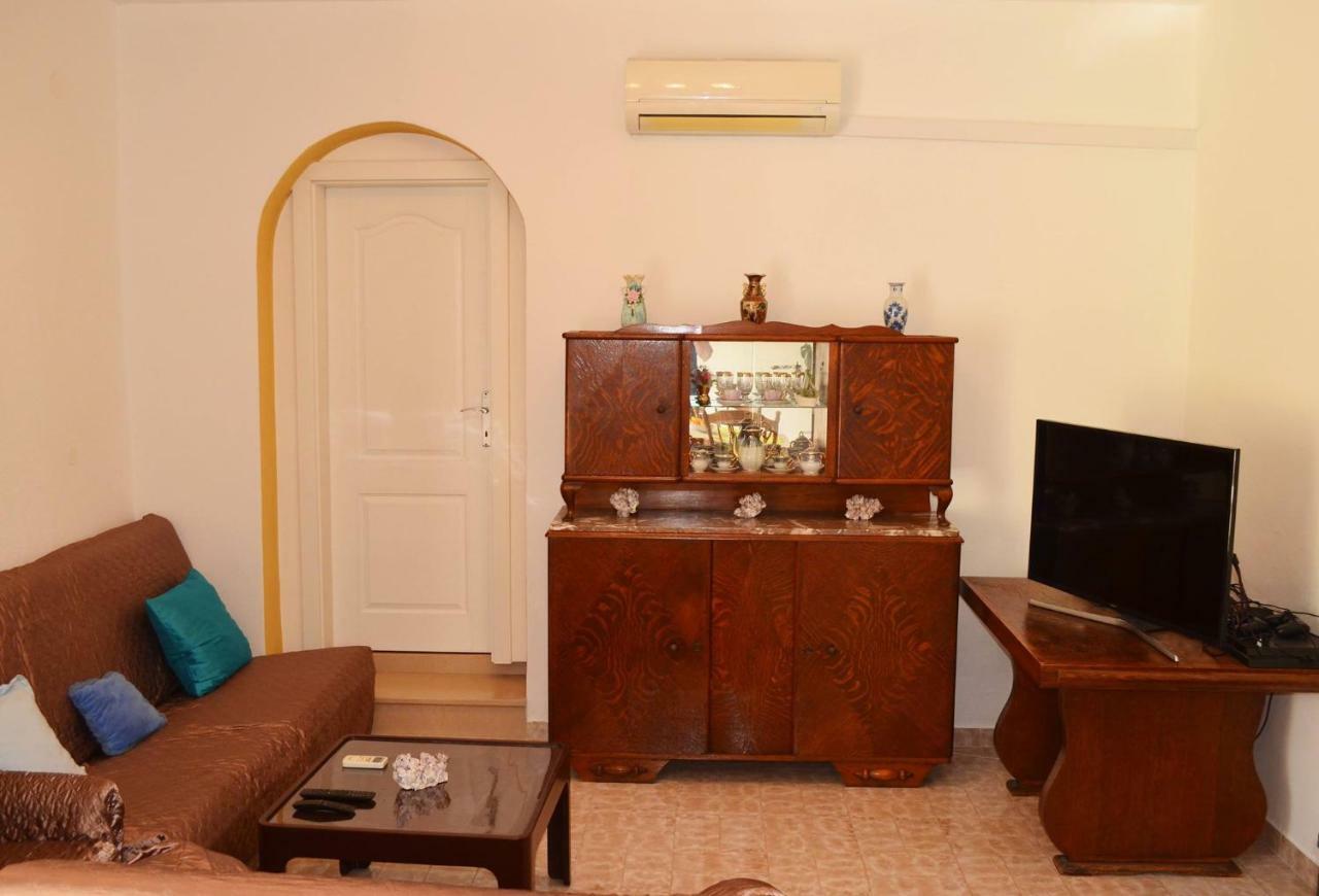 Apartman Rosa Pirovac Exterior foto